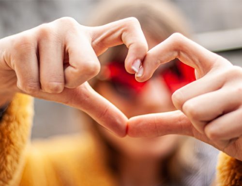 „Print Lovestory“: RTL Data berichtet über eine neue Liaison gestresster Digital Natives